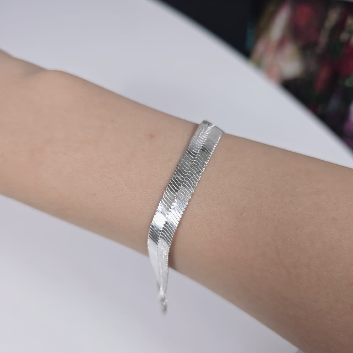 [새상품] 실버 헤링본 팔찌 메탈 상품이미지2