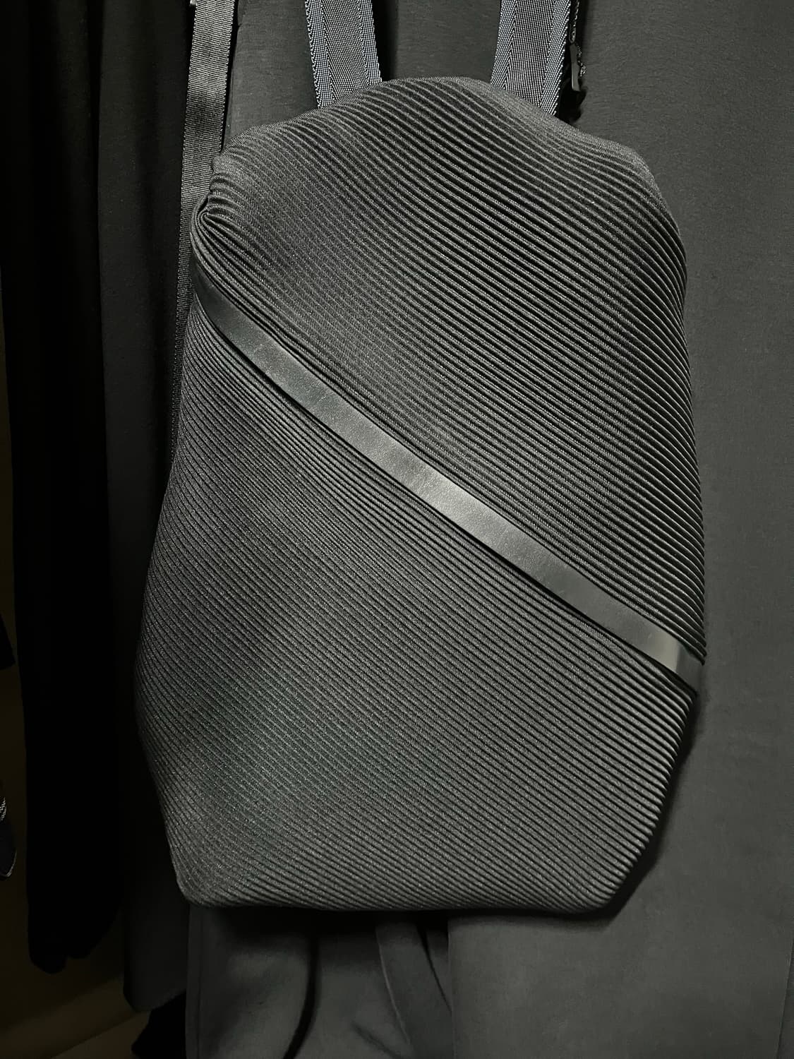 이세이미야케 플리츠플리즈 바이어스 백팩 상품이미지1