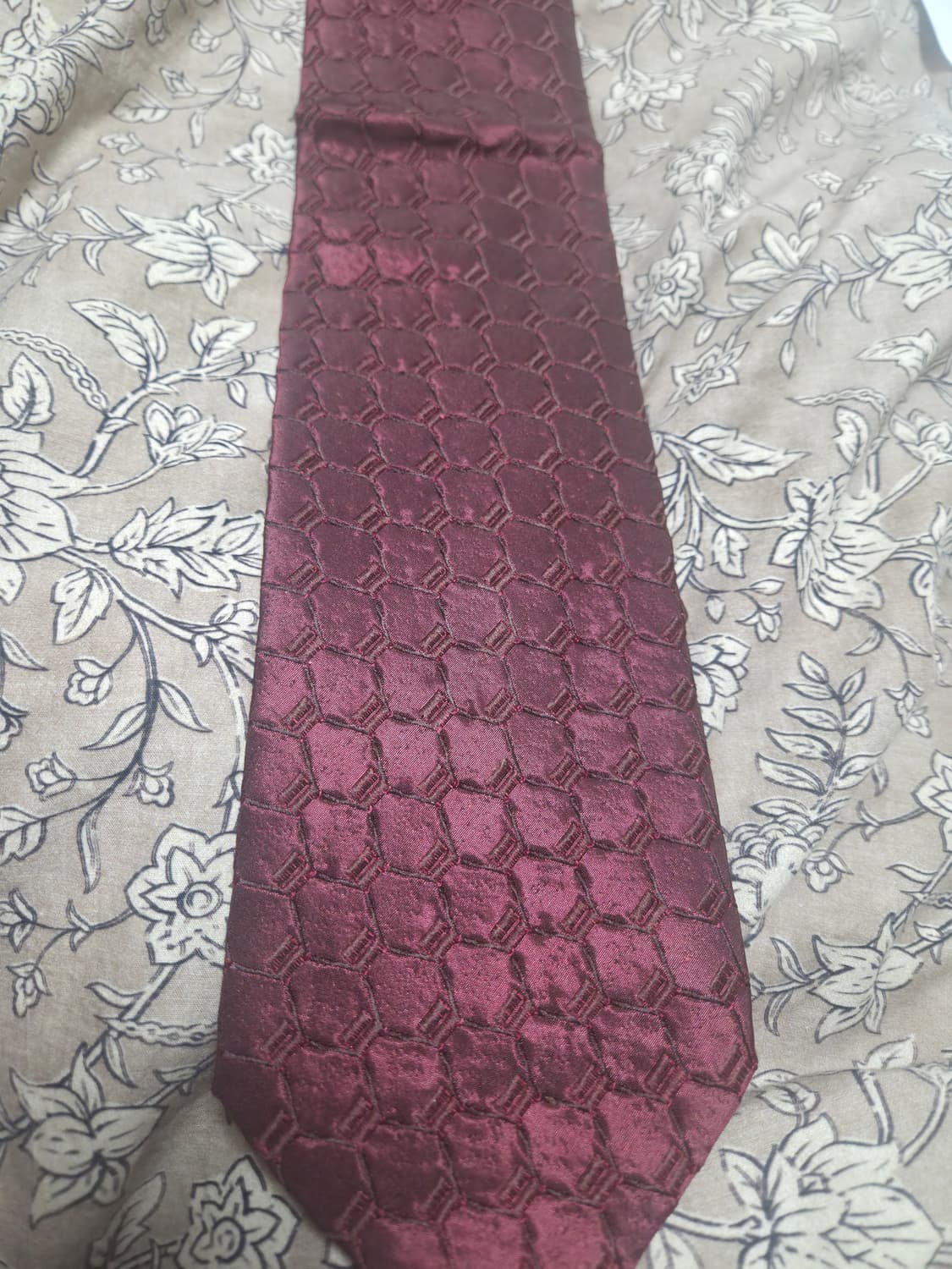 지방시 버건디 넥타이 상품이미지4