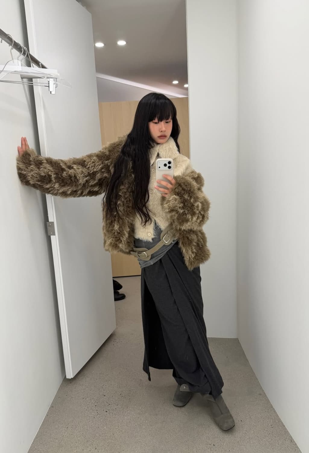 세릭 가디건 Hairy Collar Cardigan 상품이미지2