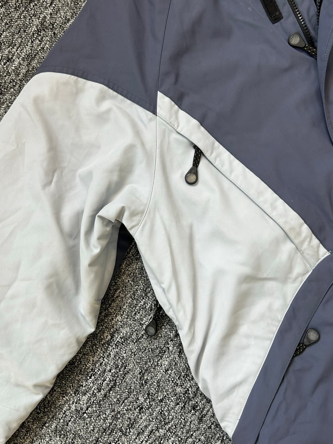 아식스 올드스쿨 패딩 점퍼 XL 상품이미지9