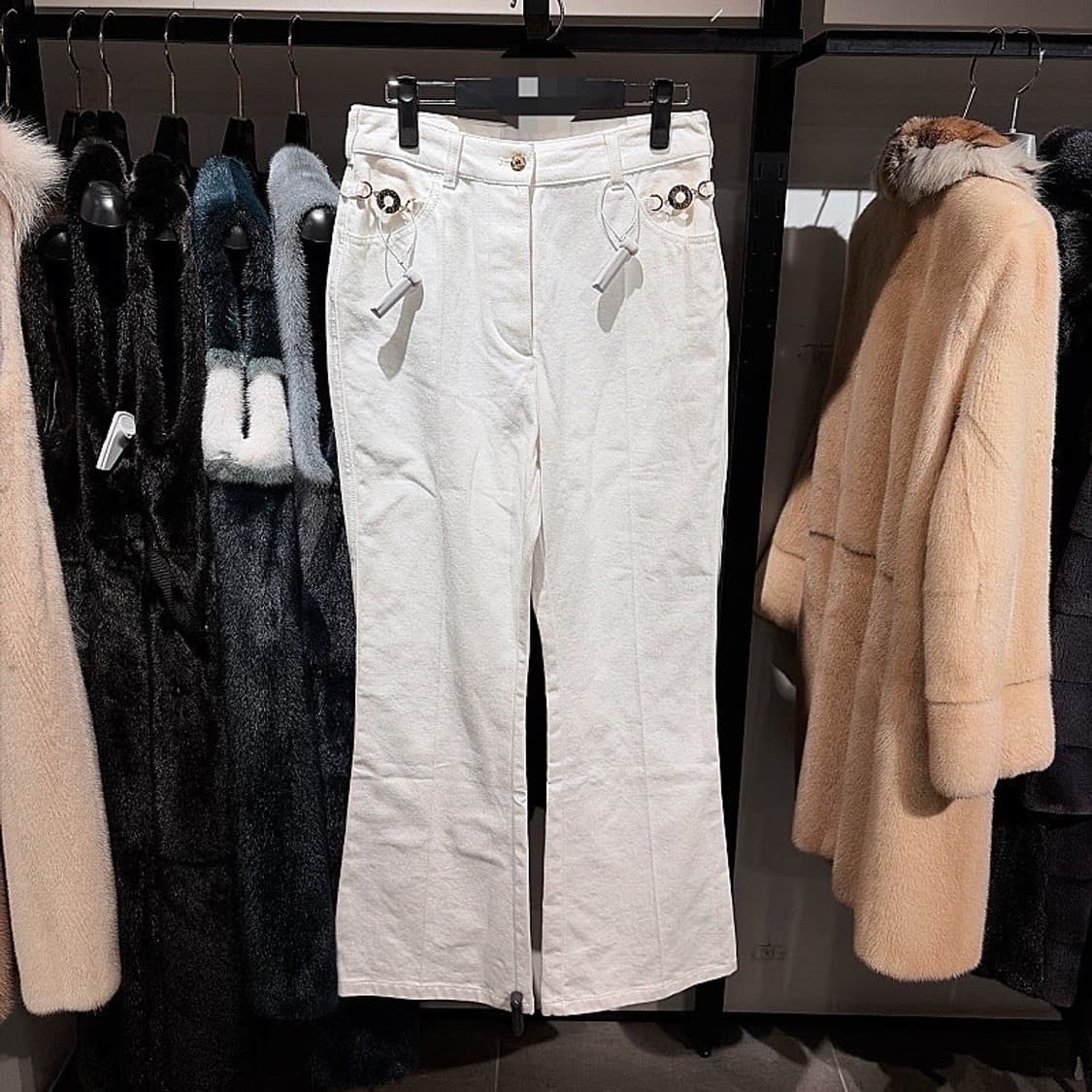 (정품/새상품) 파투 여성 화이트 플레어 데님 트라우저 팬츠 상품이미지1