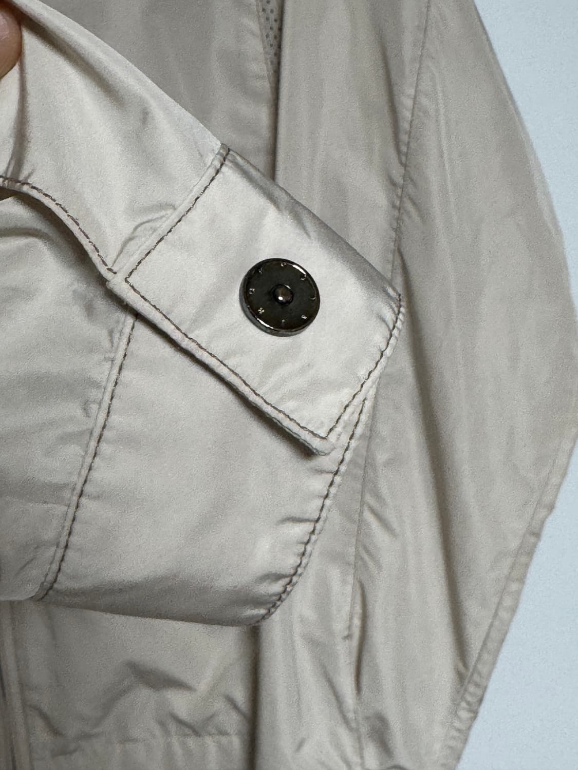 Givenchy 지방시 베이지 점퍼 100-105 상품이미지3