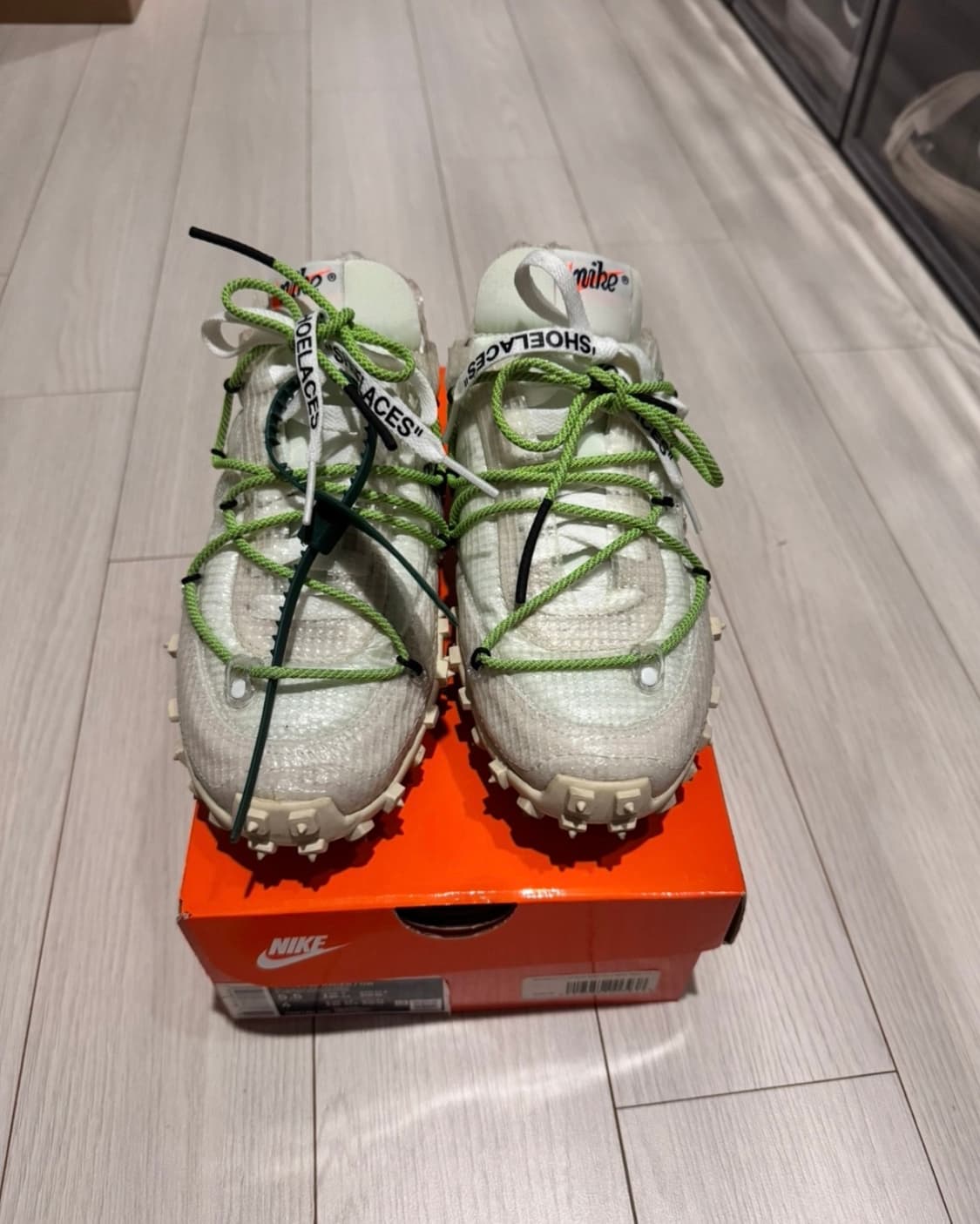 (W) 나이키 x 오프화이트 와플 레이서 화이트 225 상품이미지1