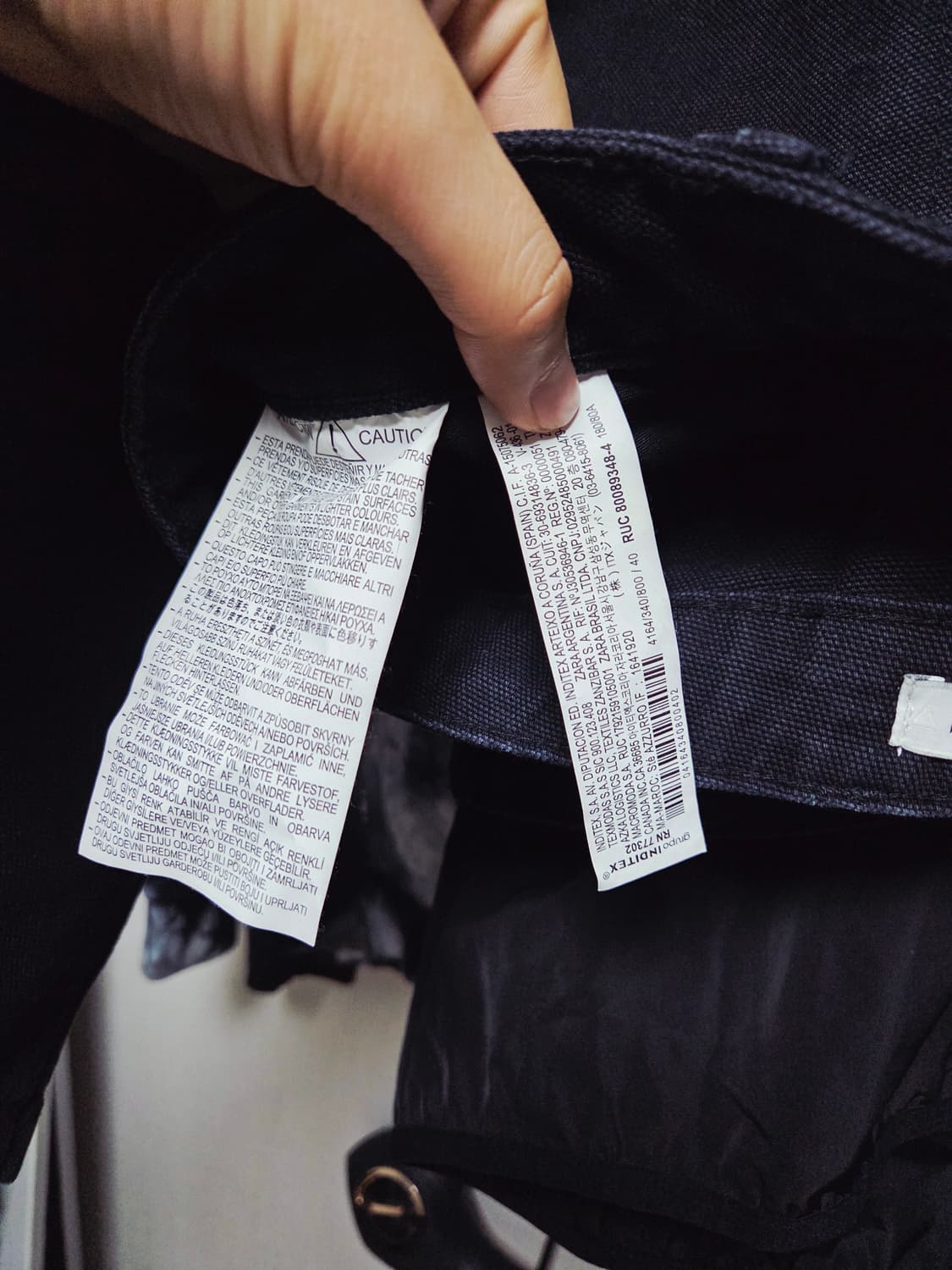 자라 블랙 코듀로이 팬츠 EUR 40 상품이미지3