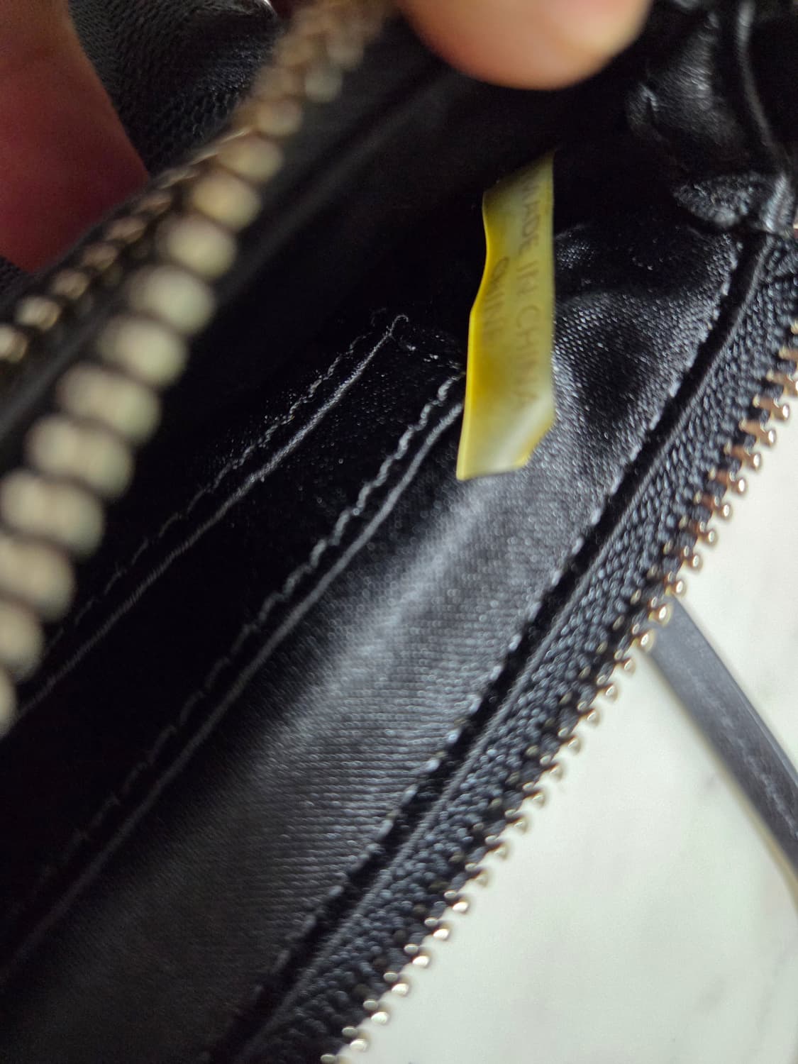 코치 시그니쳐 코너지퍼 리스트릿 상품이미지7