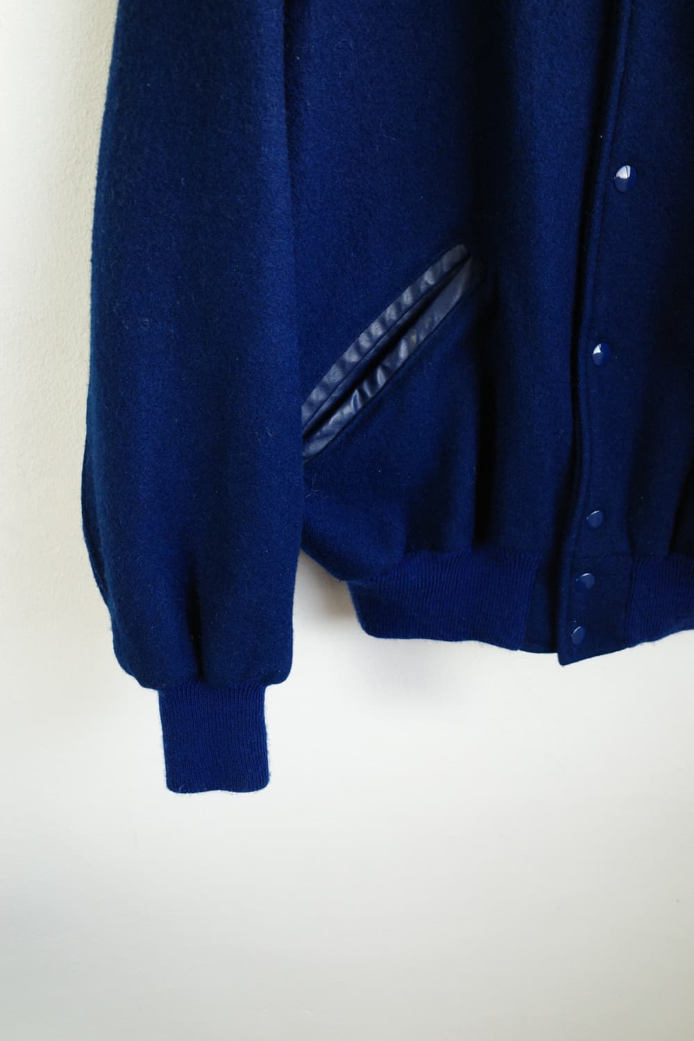 드롱 바시티 자켓 상품이미지6