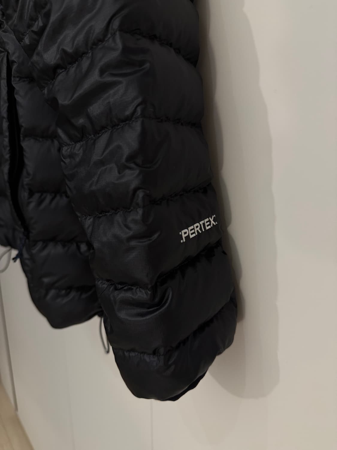 salomon 살로몬 패딩 M사이즈 상품이미지3