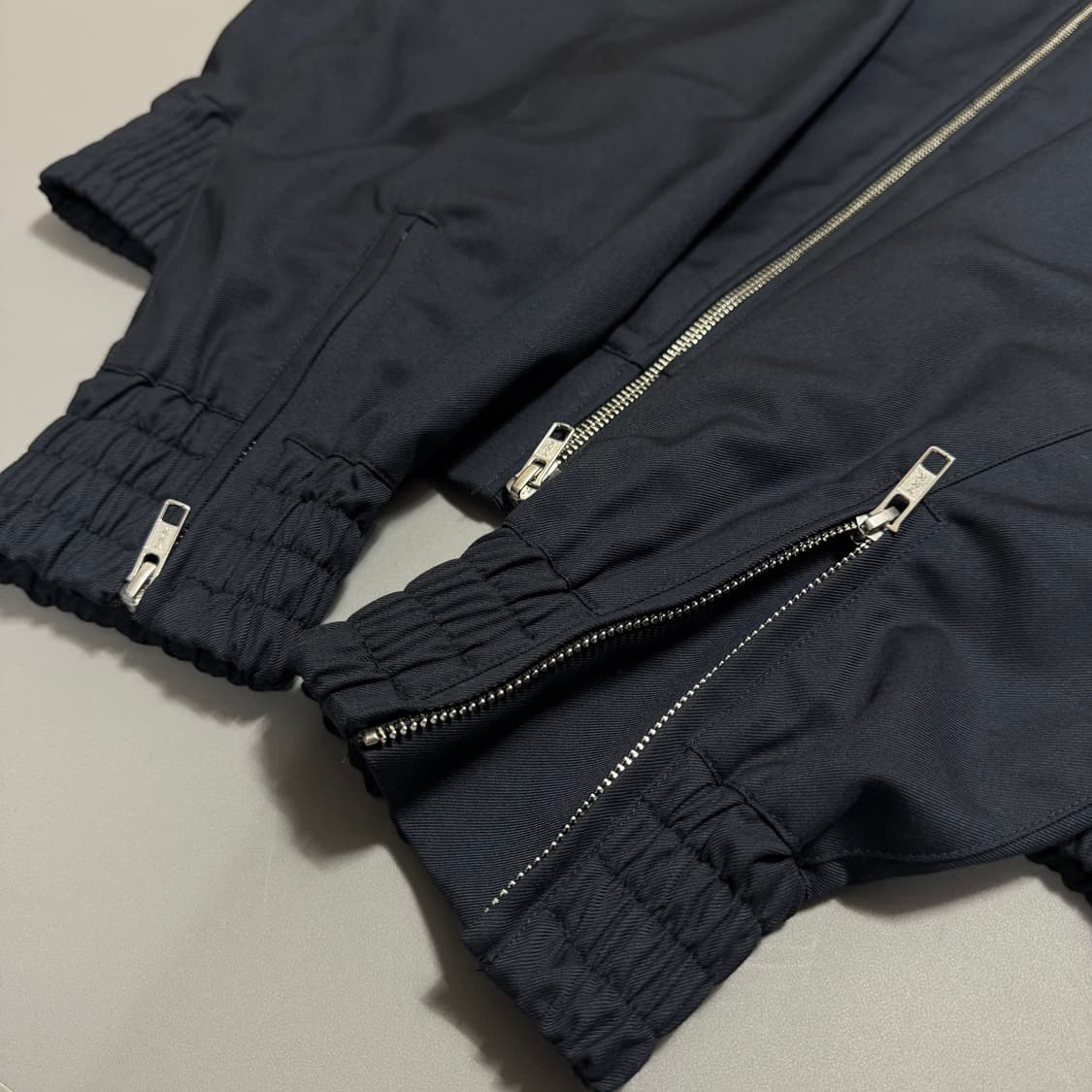 AZUL by moussy 네이비컬러 더블 집업 하이넥 블루종 자켓  상품이미지5