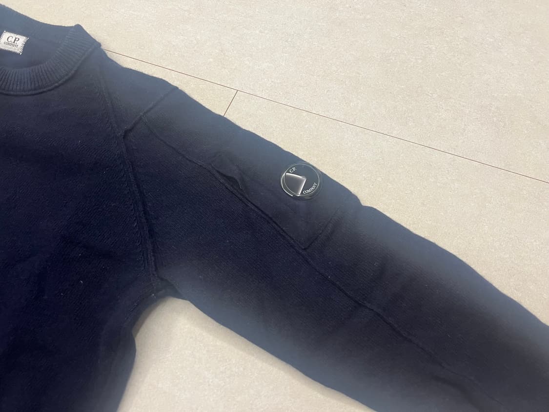 CP컴퍼니 니트 54사이즈 판매 상품이미지2