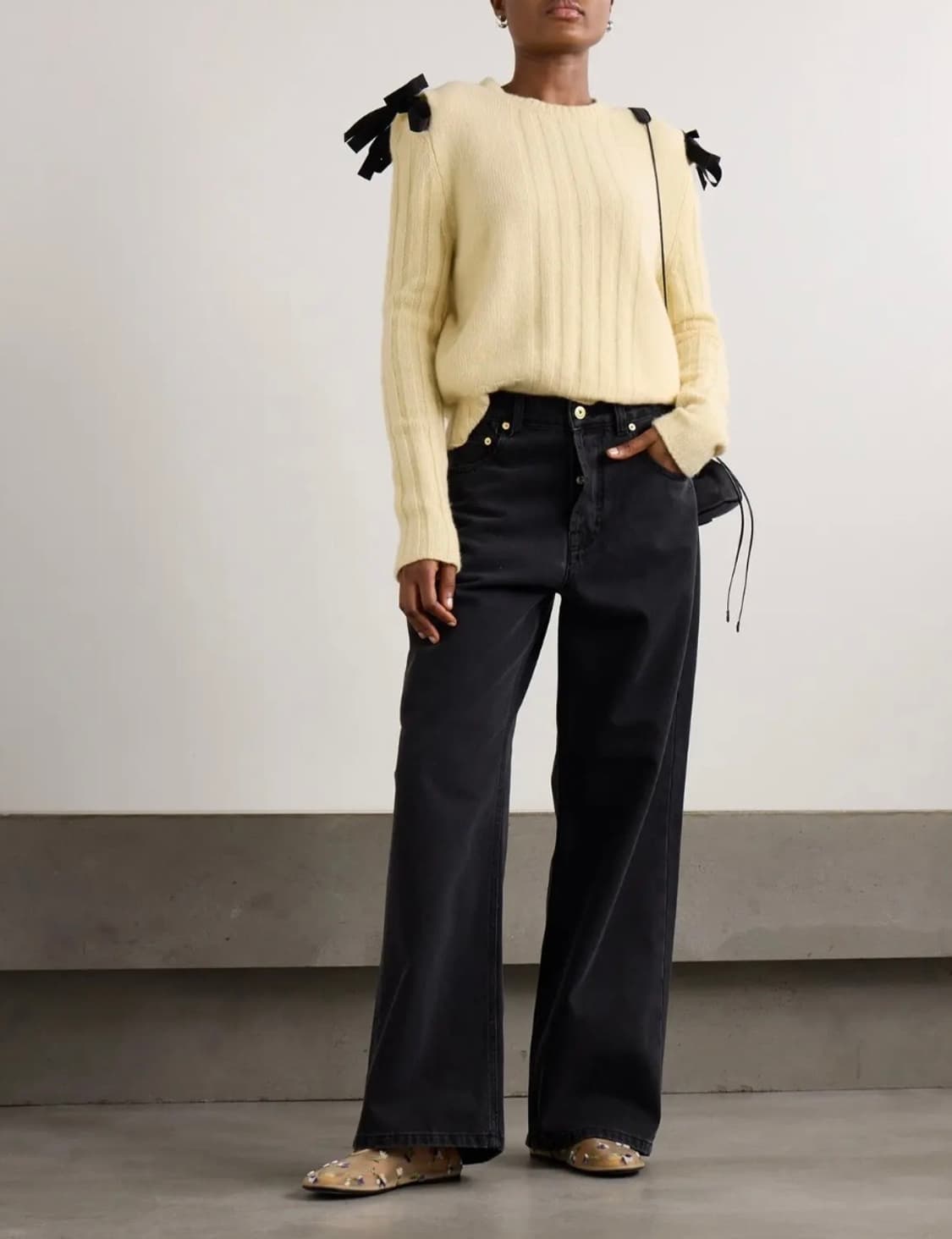 [XS]몰리 고다드 24fw 보우 컷팅 니트 상품이미지2