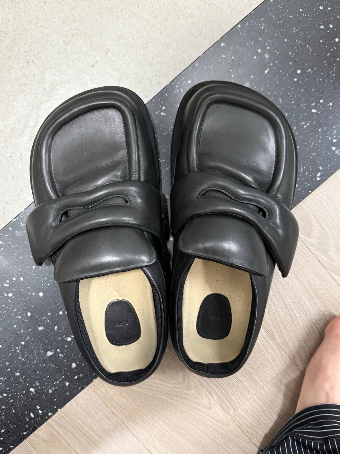 킨치 패디드 뮬 290 상품이미지2