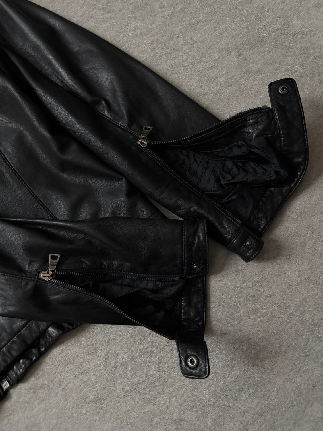 프라다 바이커 레더 자켓 상품이미지8