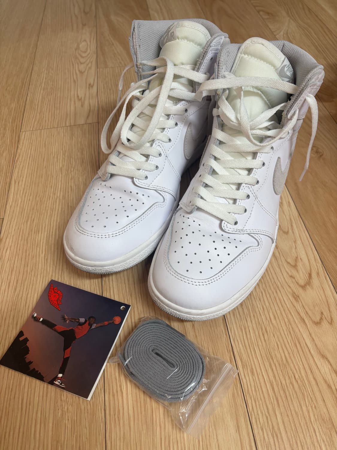 [275] 조던 1 하이 85 뉴트럴 그레이 상품이미지3