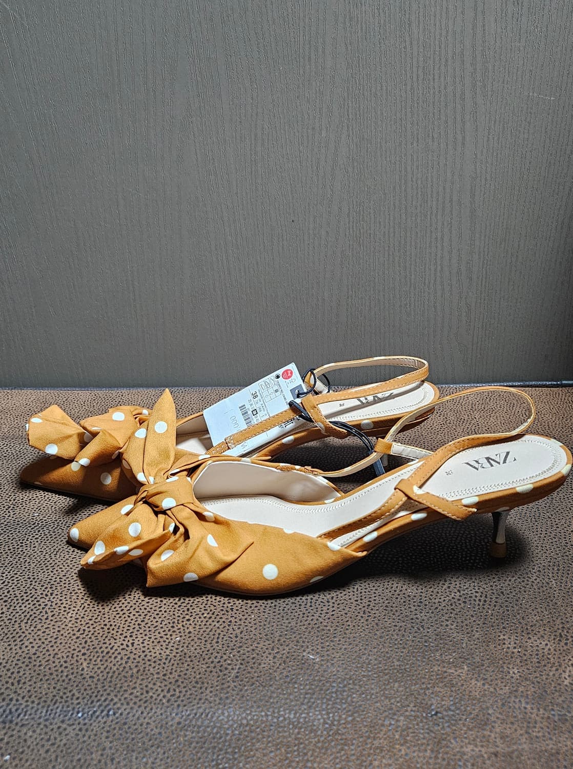 자라 옐로우 도트 리본 슬링백 힐 (38) 새상품 상품이미지1