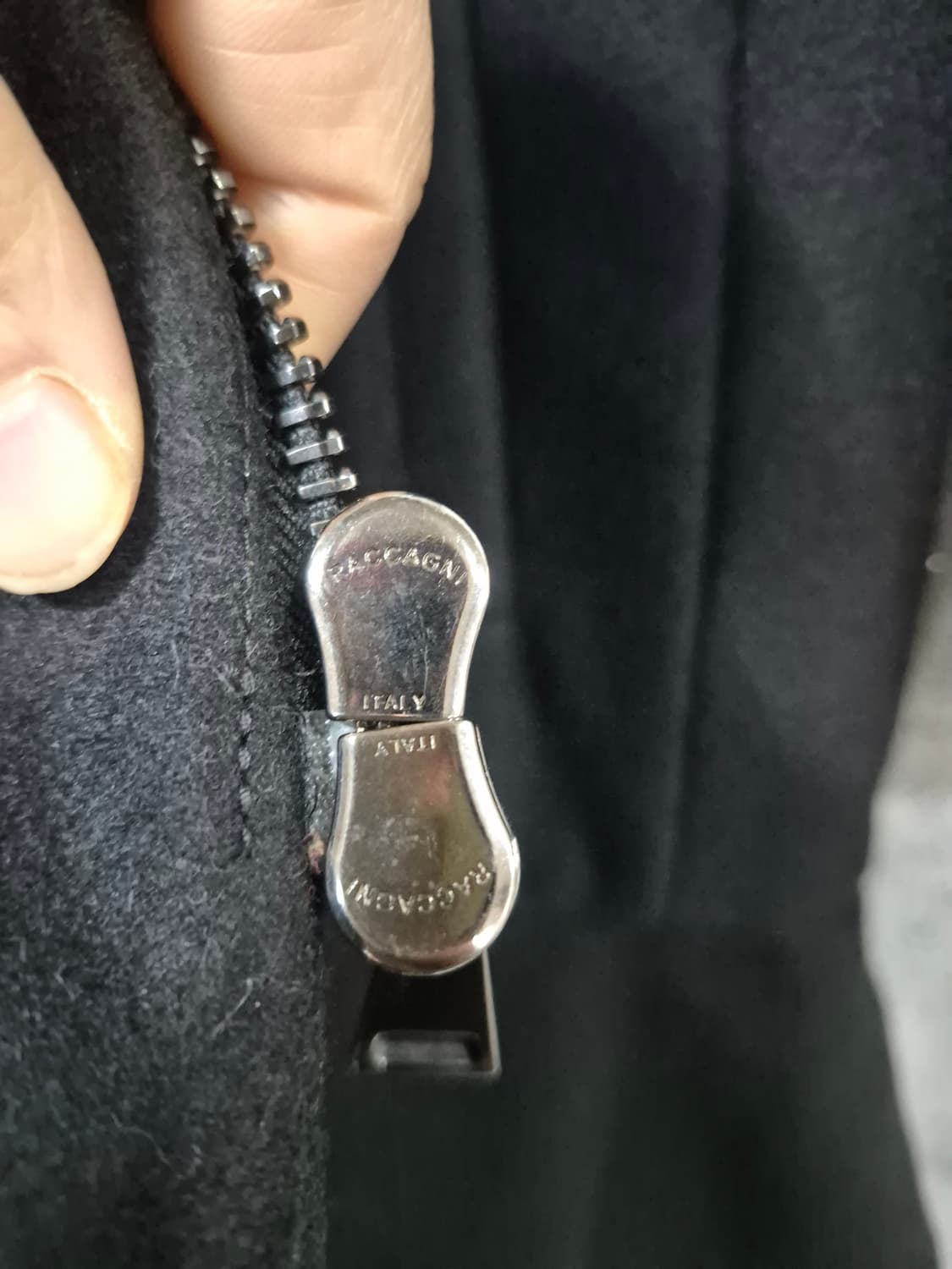 몽클레어 프리미어 로지에 구스패딩 상품이미지5