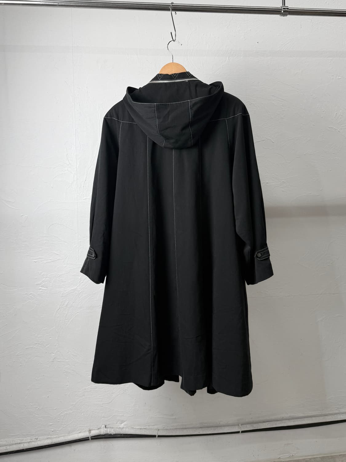 JPN 스티치 후드 롱 코트 상품이미지4