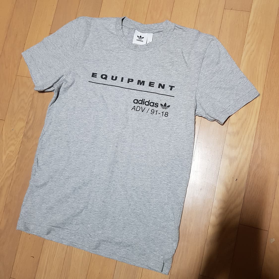 95 100 / 아디다스 / 이큅먼트 그레이 반팔티셔츠/421-박 상품이미지4