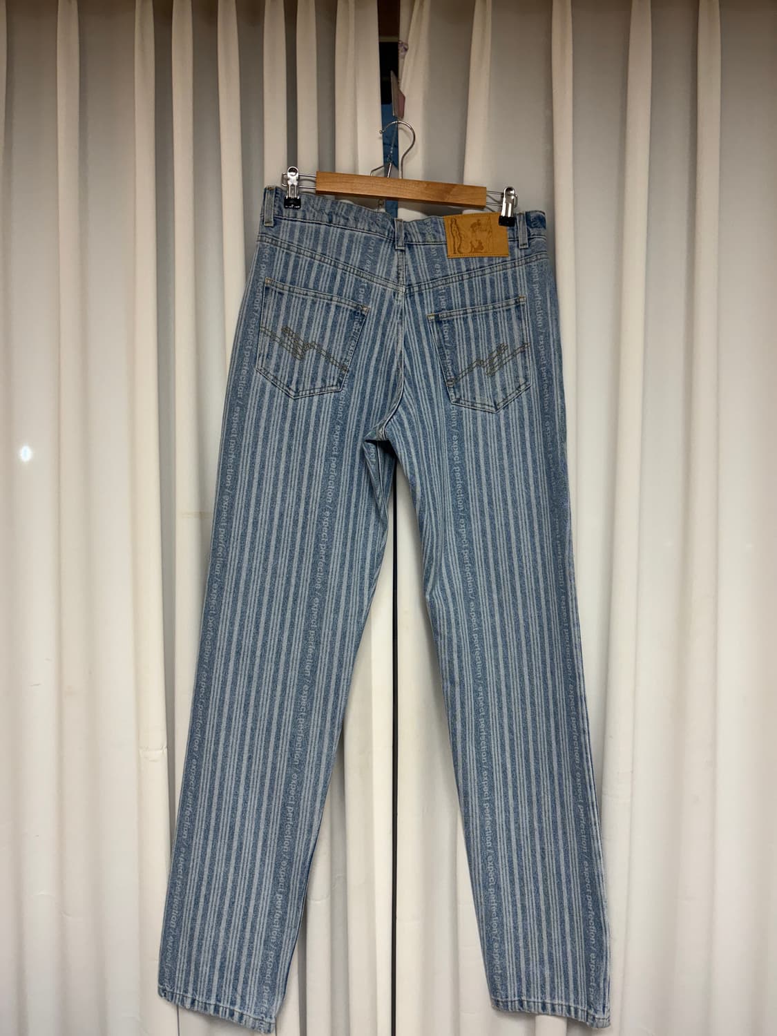 택포/새상품) 23 마틴로즈 레이저 프린트 스트레이트 컷 데님 팬츠 진 상품이미지2