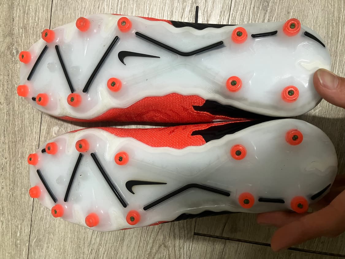 나이키 팬텀 GX 엘리트 AG 축구화 (285) 상품이미지2