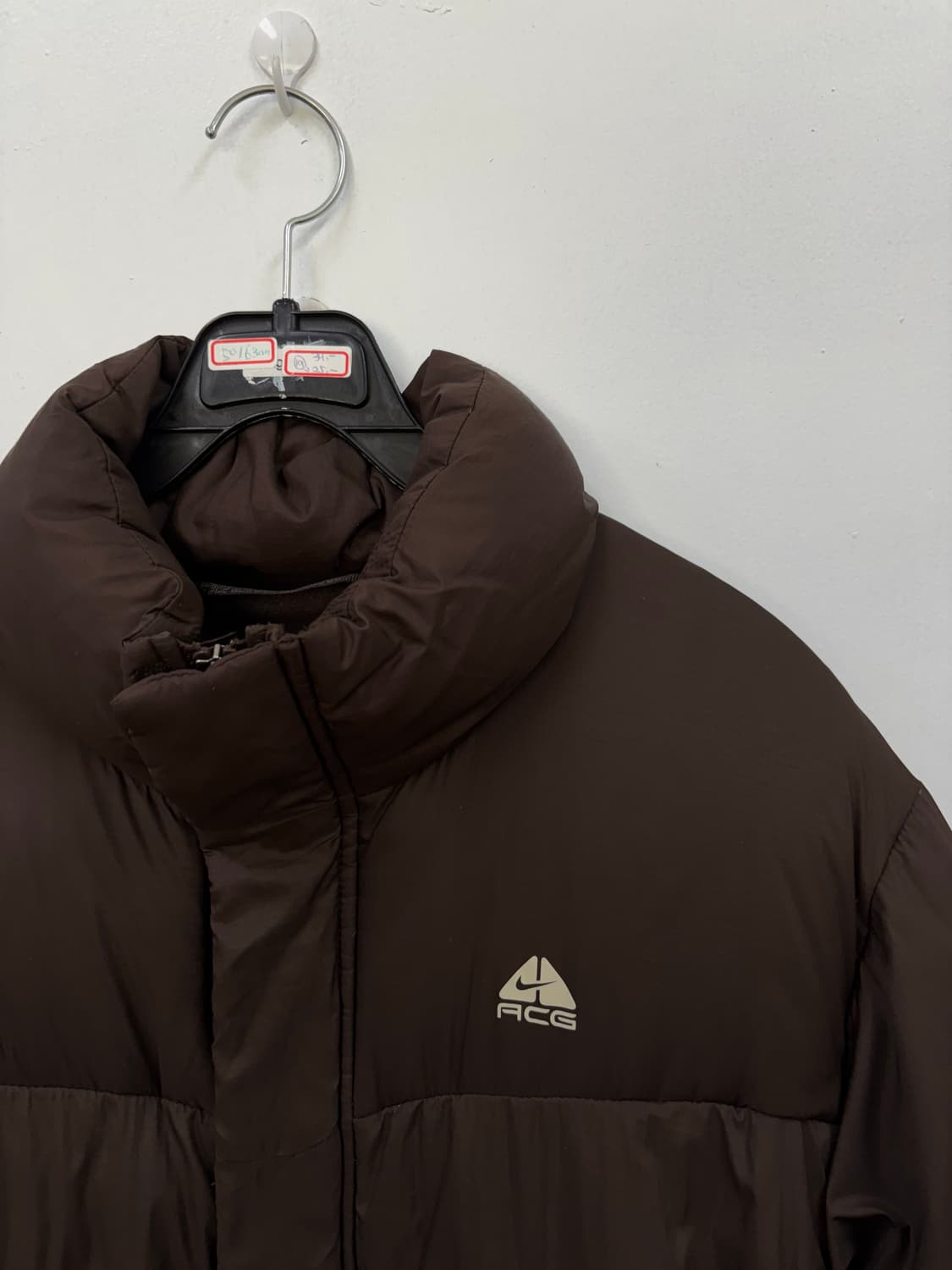 나이키 ACG 푸퍼 다운패딩 상품이미지3