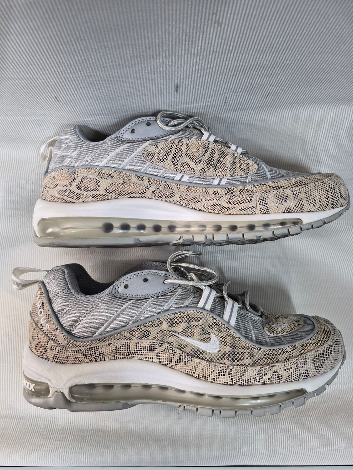 나이키 슈프림 에어맥스98 뱀피 280 상품이미지3