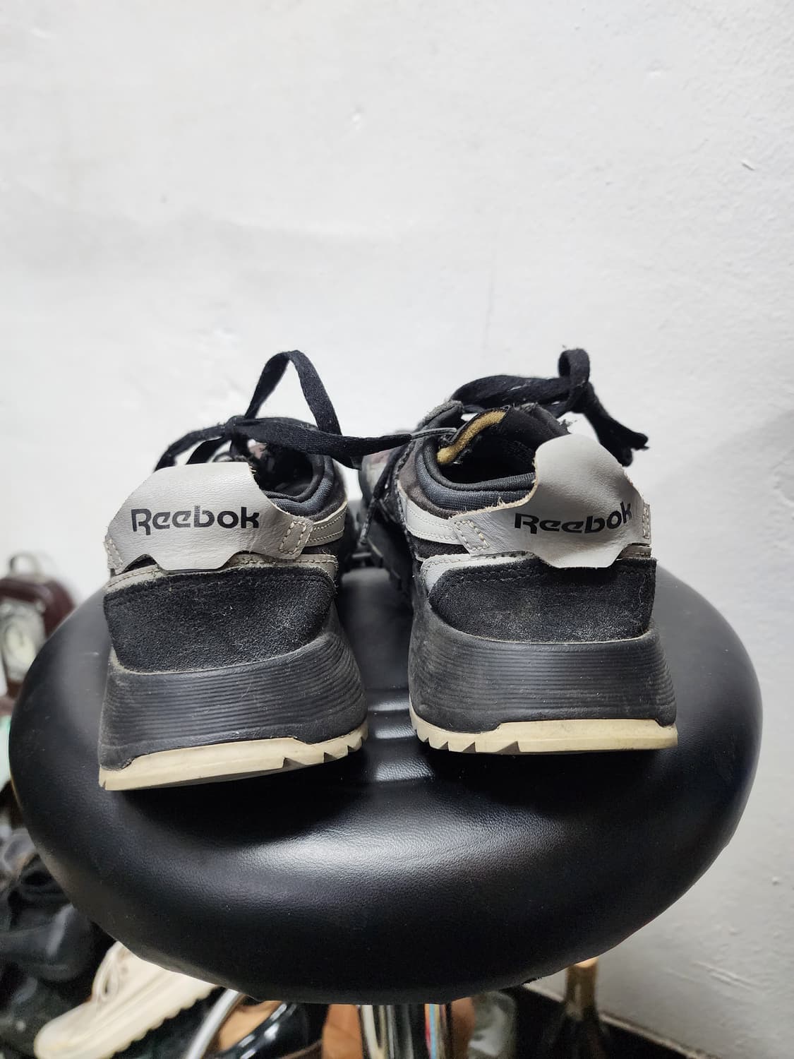 리복 클랙식 레더 레거시 고어텍스 스니커즈  상품이미지2