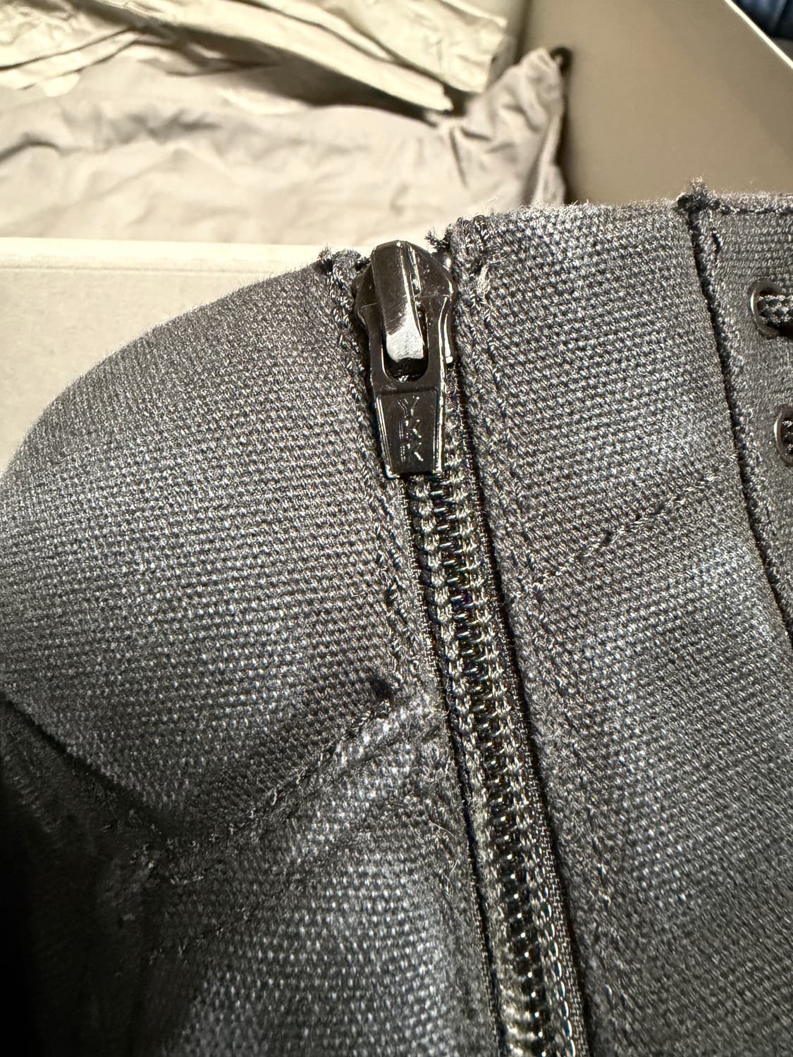 발렌시아가 컴뱃 스트라이크 E40 상품이미지3