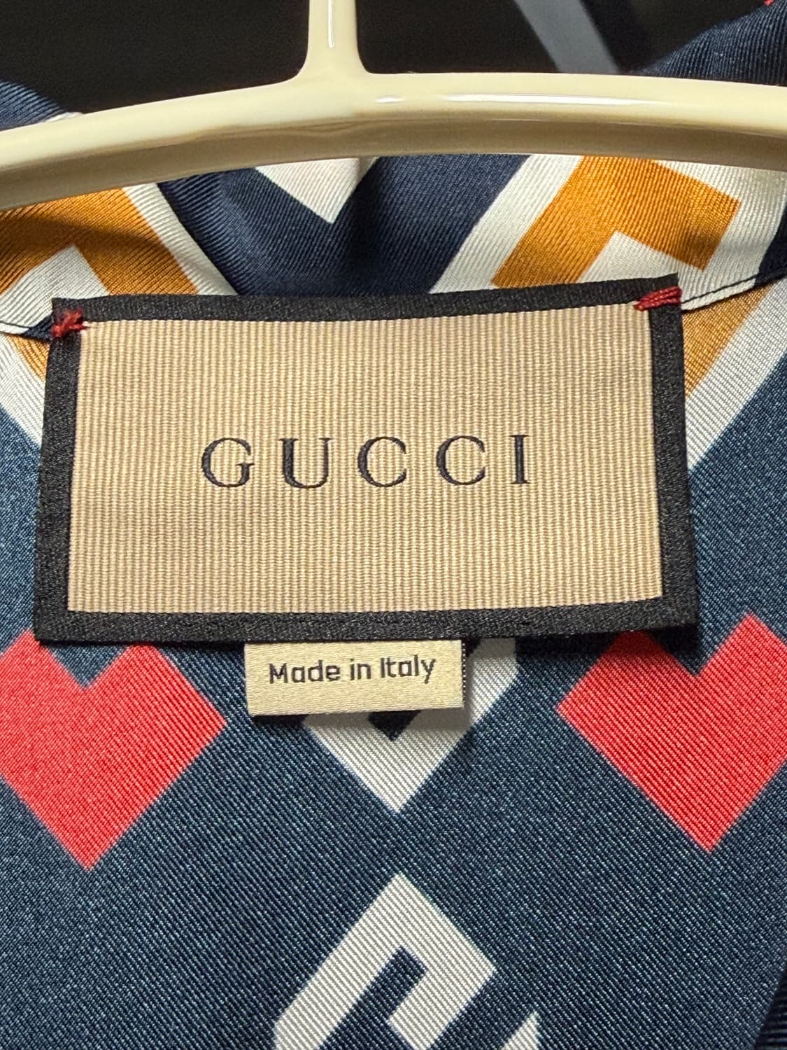 구찌 실크 캠프카라셔츠 새제품 상품이미지3