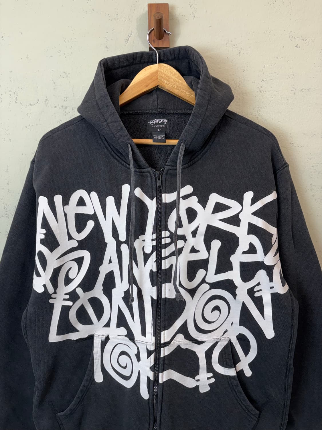 스투시 00s 아카이브 그래피티 월드투어 후드집업 상품이미지4