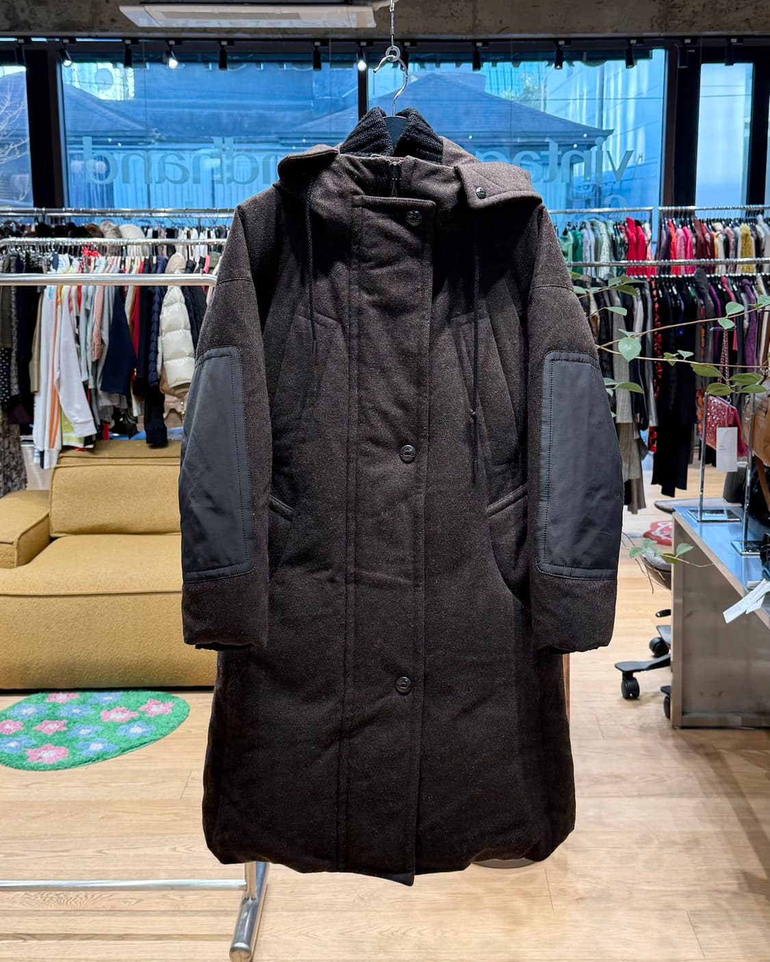 비비안웨스트우드 앵글로매니아 니트 하이넥 패디드 덕다운 점퍼 상품이미지1