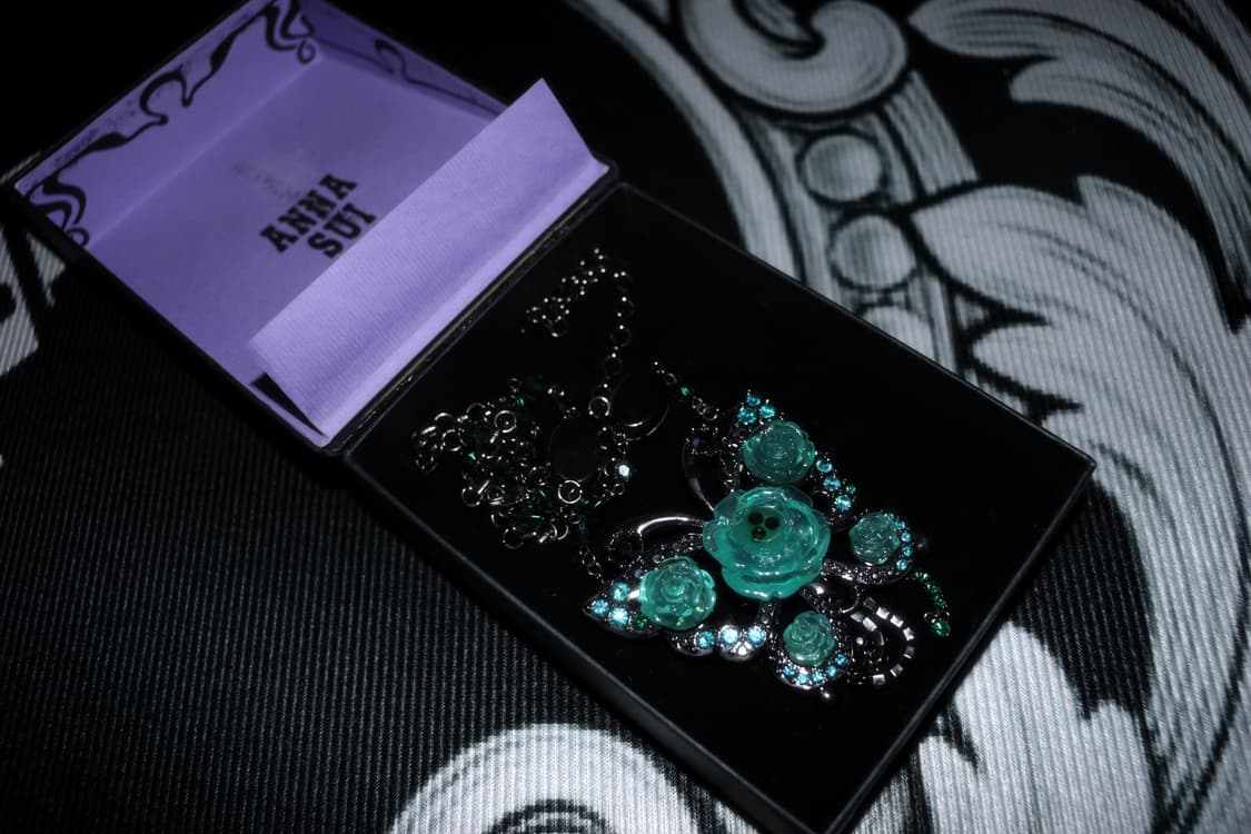 안나수이 빅 나비 펜던트 목걸이 상품이미지6