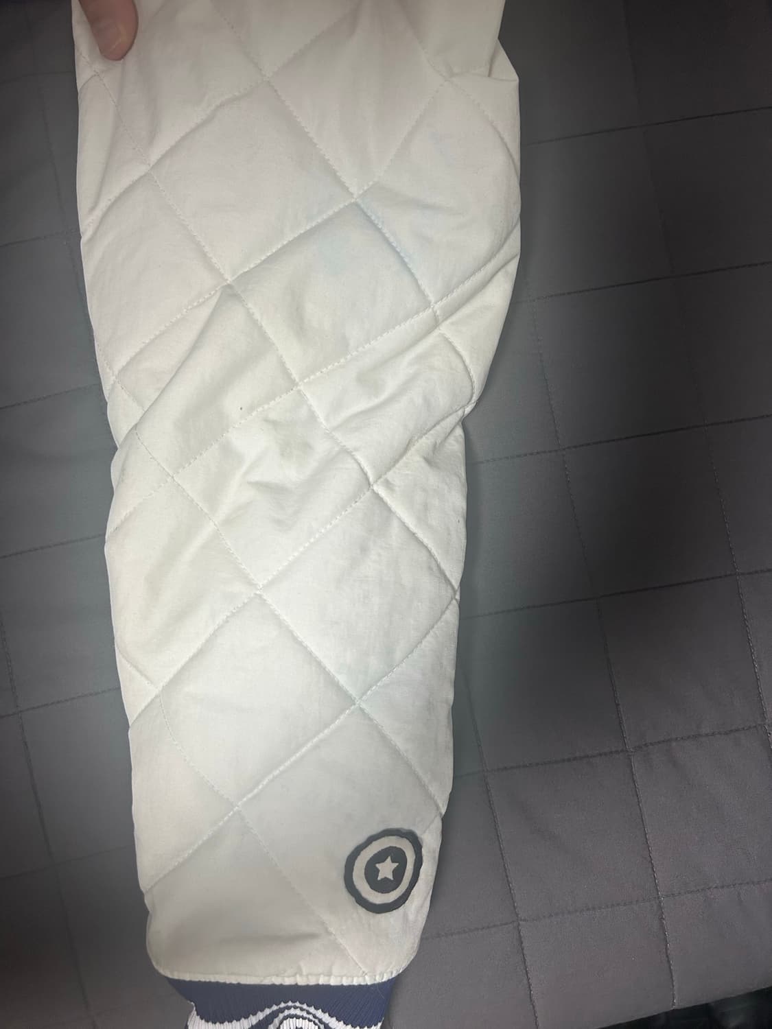 베이프 샤크후드 바시티 자켓 상품이미지2