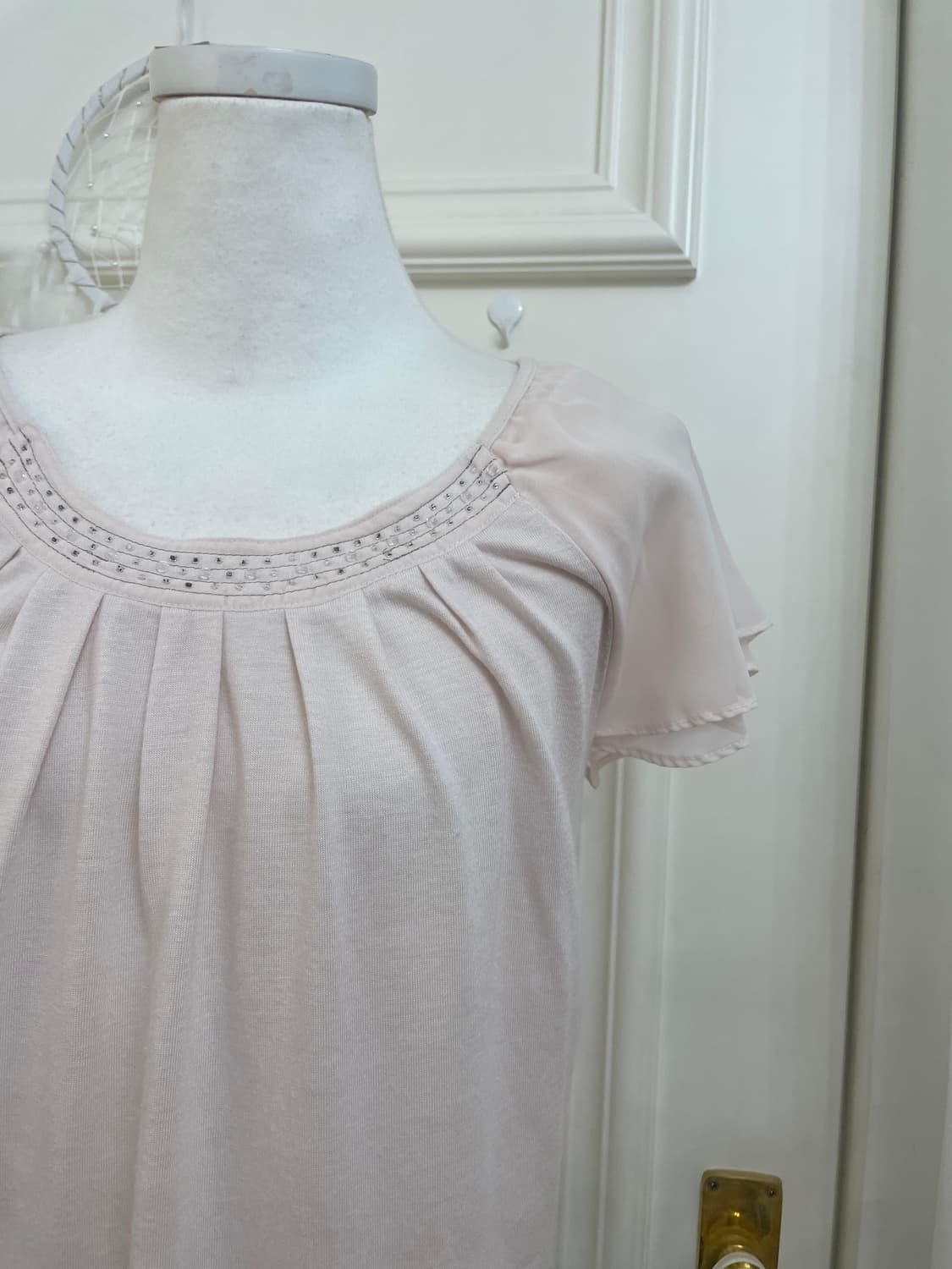 sheer pink pleats beads point top 상품이미지6