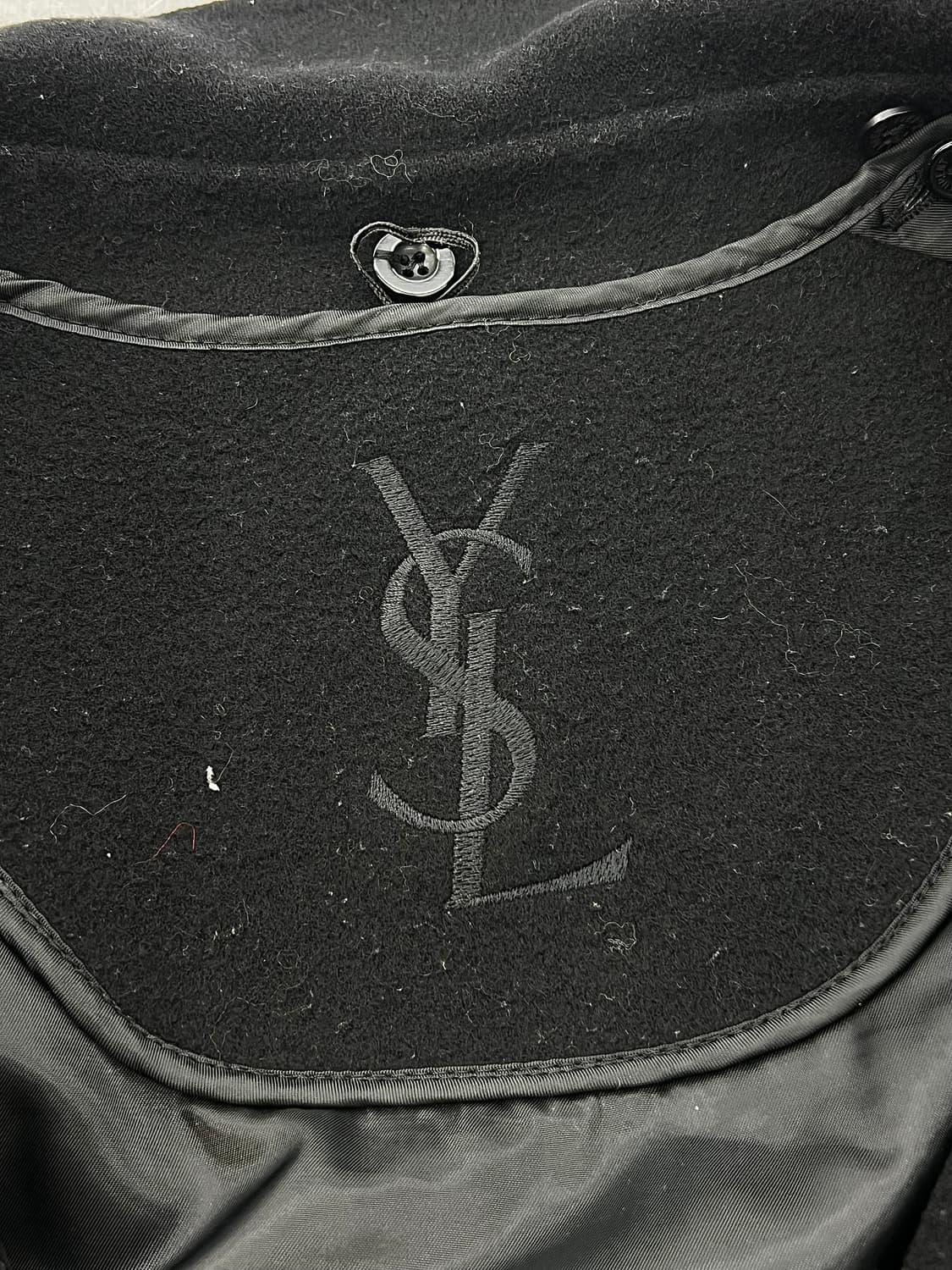 이브 생로랑 뿌르 옴므 블랙 히든 버튼 울 숏 코트 상품이미지7