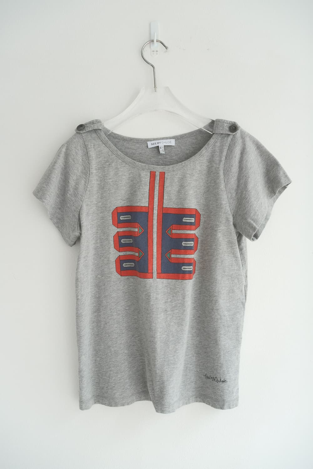 Button graphic t-shirt 상품이미지2