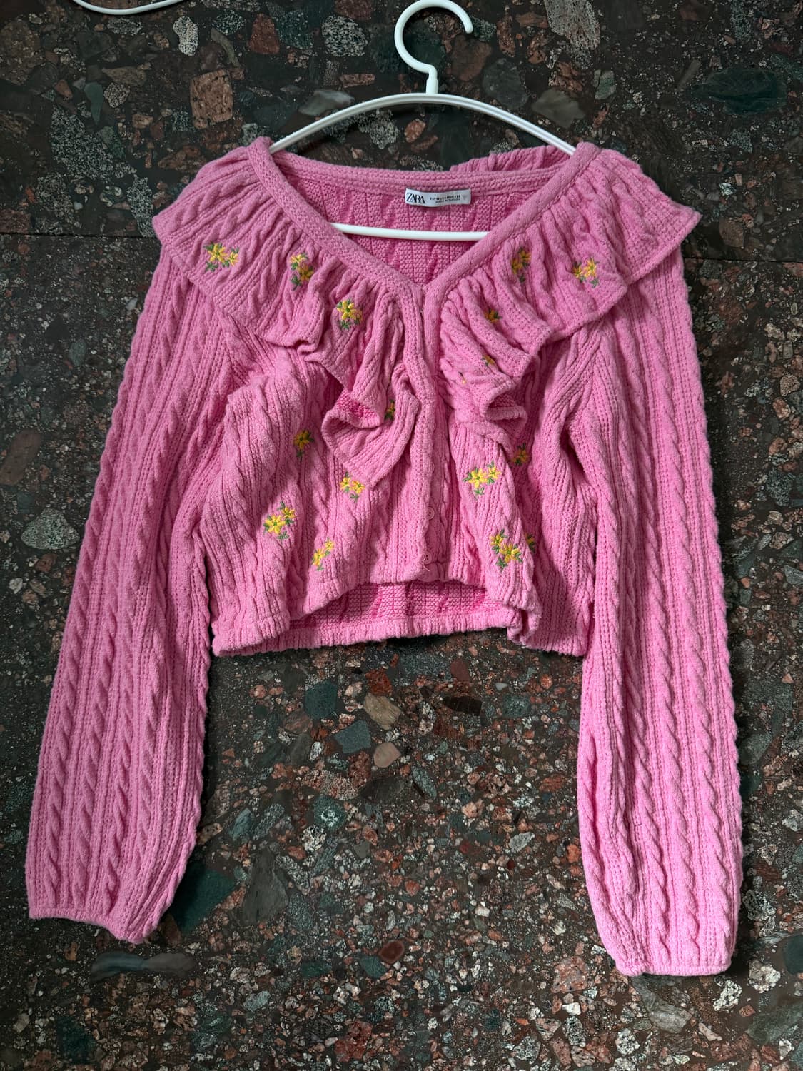 자라 핑크 꽃자수 크롭 가디건 상품이미지1