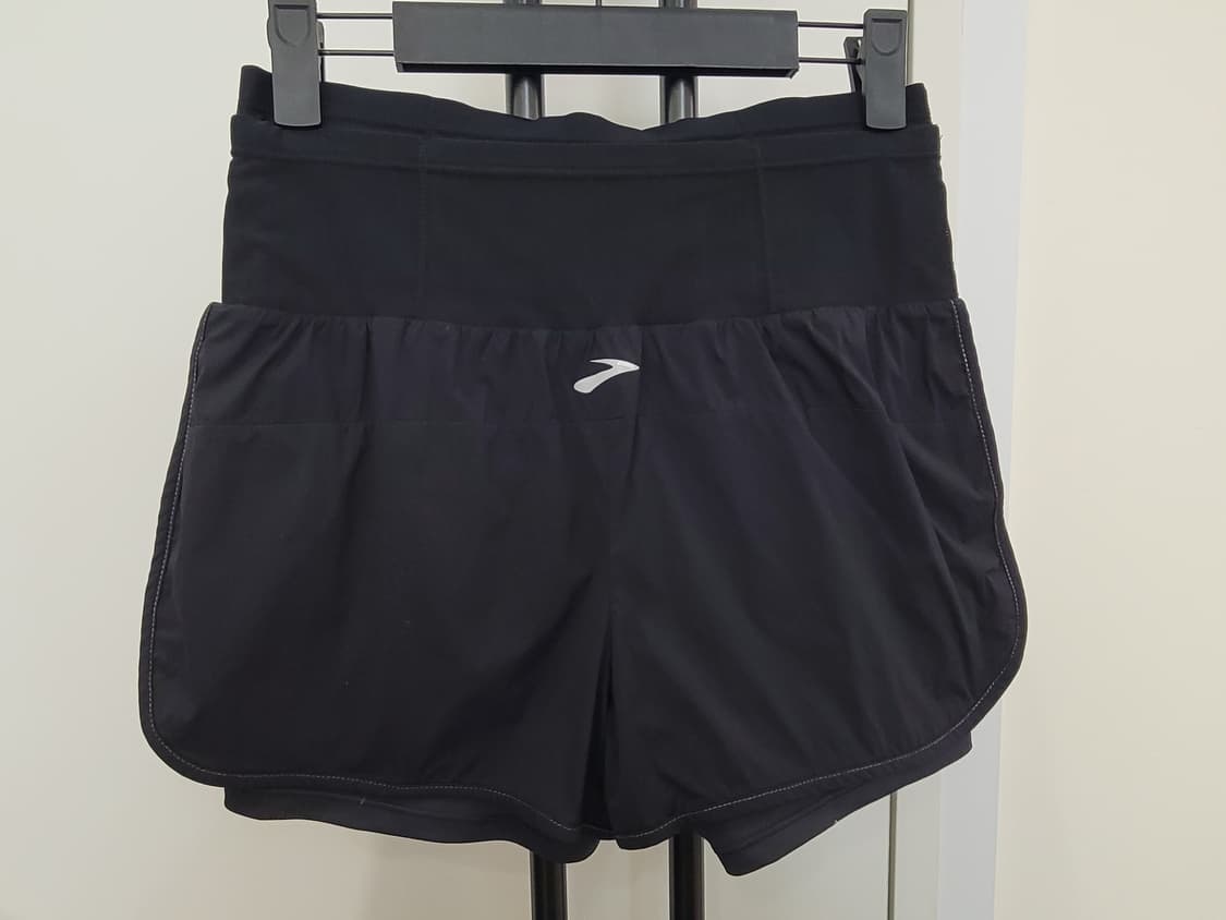 LF 브룩스 체이서 5 2-IN-1 쇼츠 여성용 블랙 S사이즈 미착용 상품이미지7