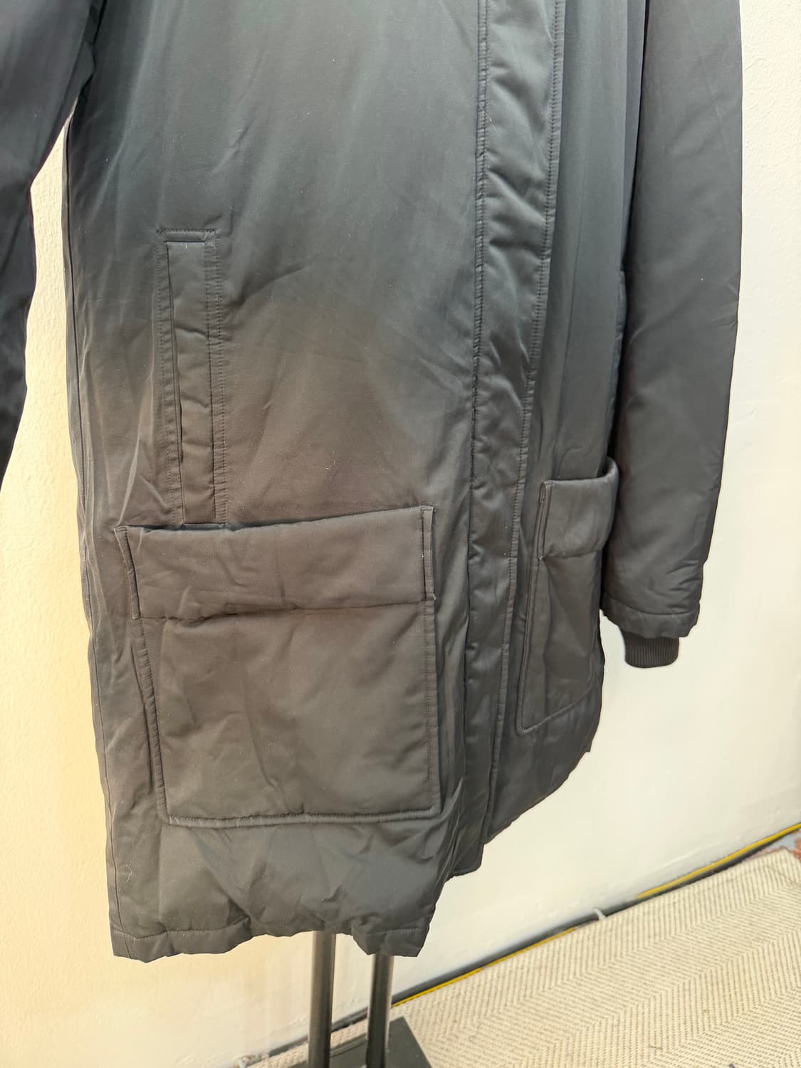 정품) 띠어리 여성 패딩 L 상품이미지4