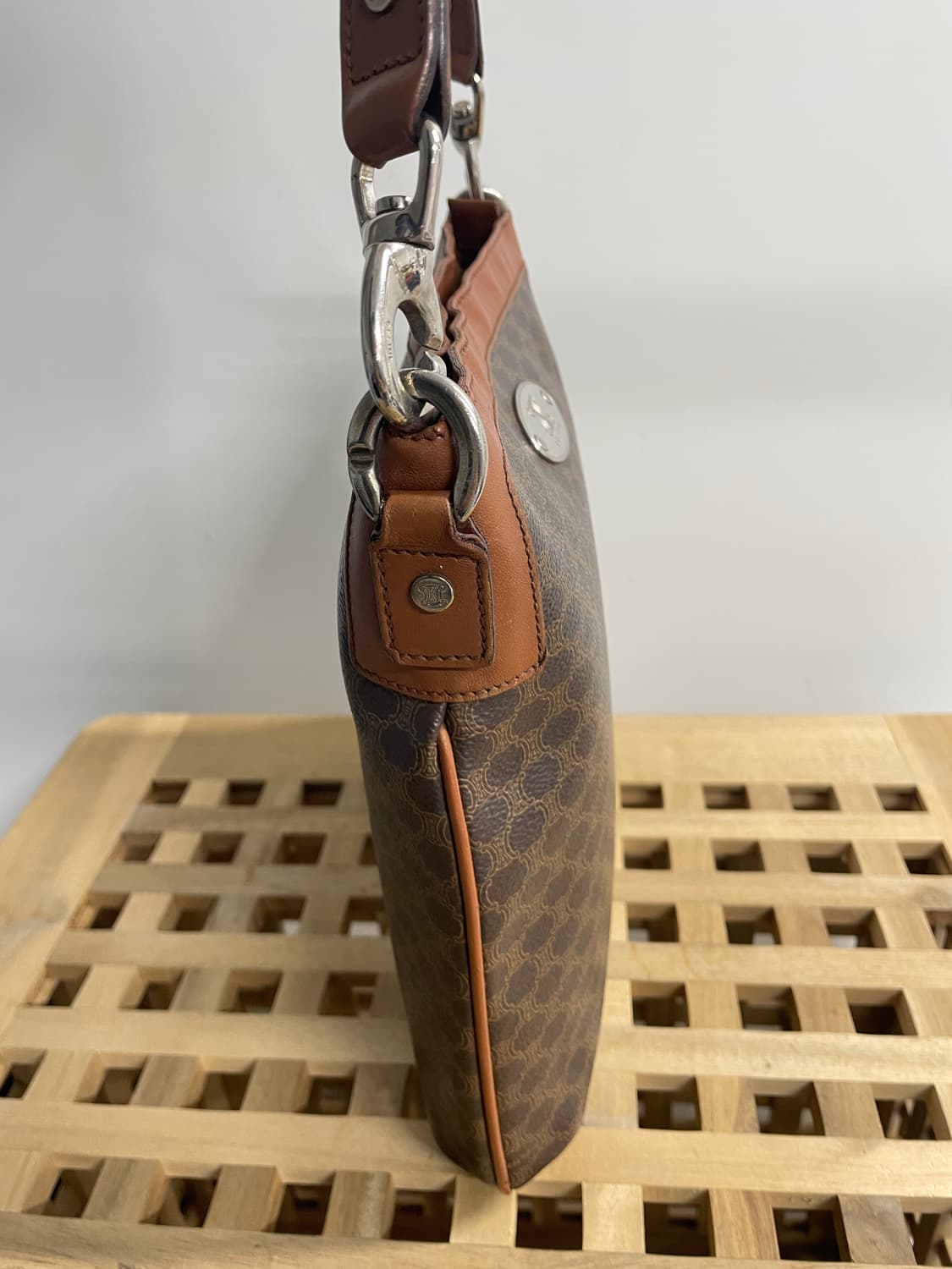 셀린느 마카담 크로스백 상품이미지6