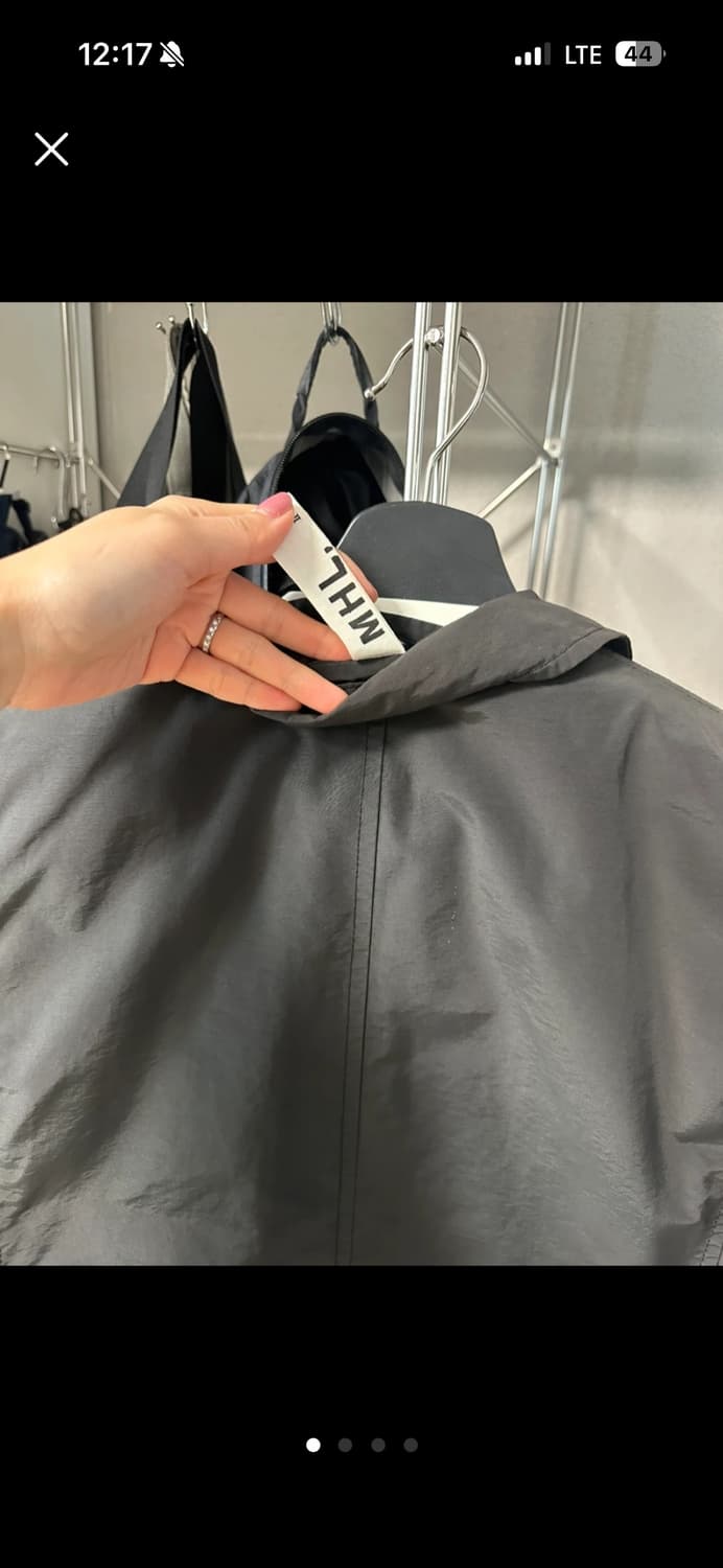 MHL 블랙 코트 (탈부착 패딩 내장) 상품이미지4