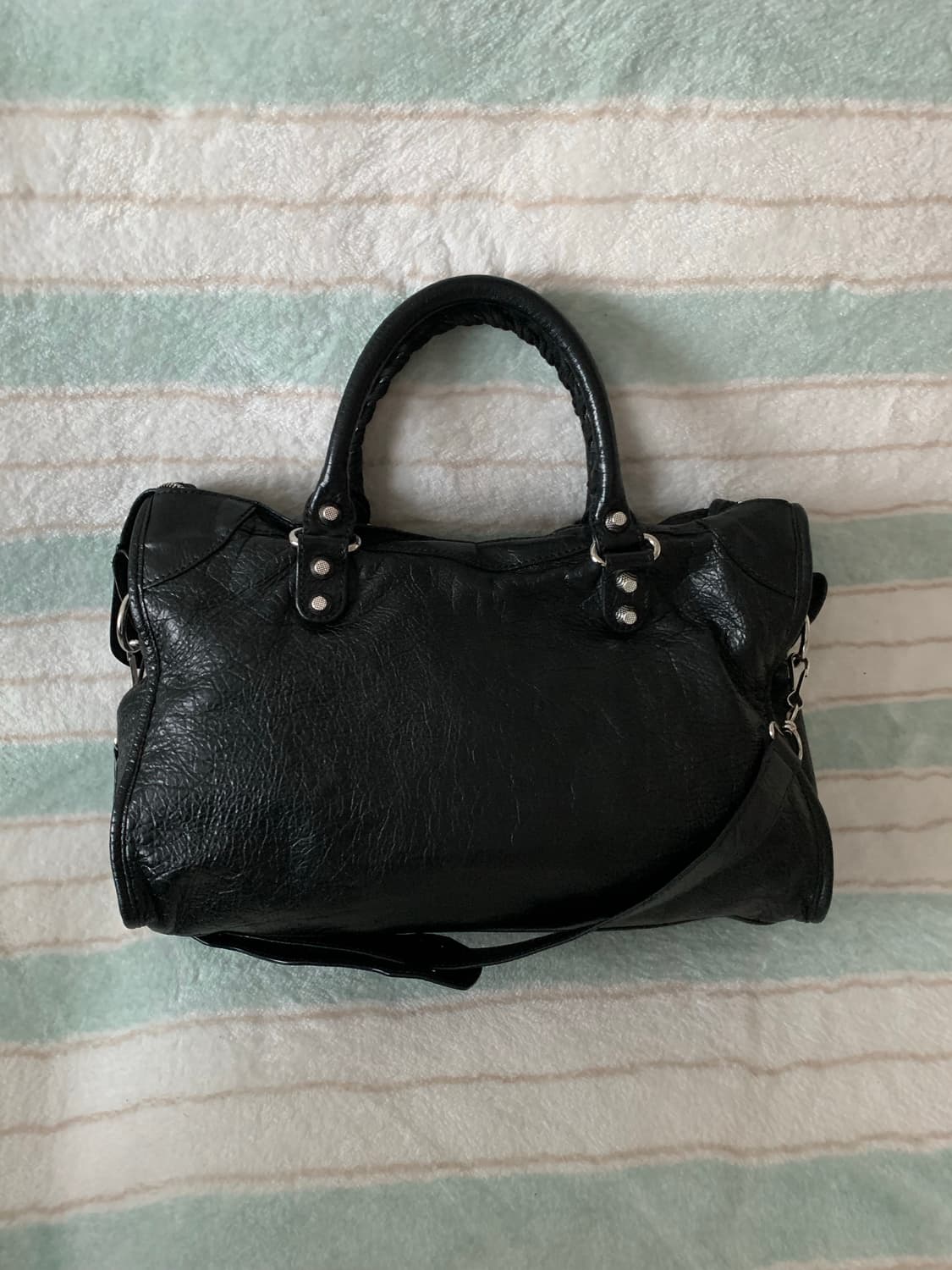 발렌시아가 시티백 미듐 블랙 은장 상품이미지2