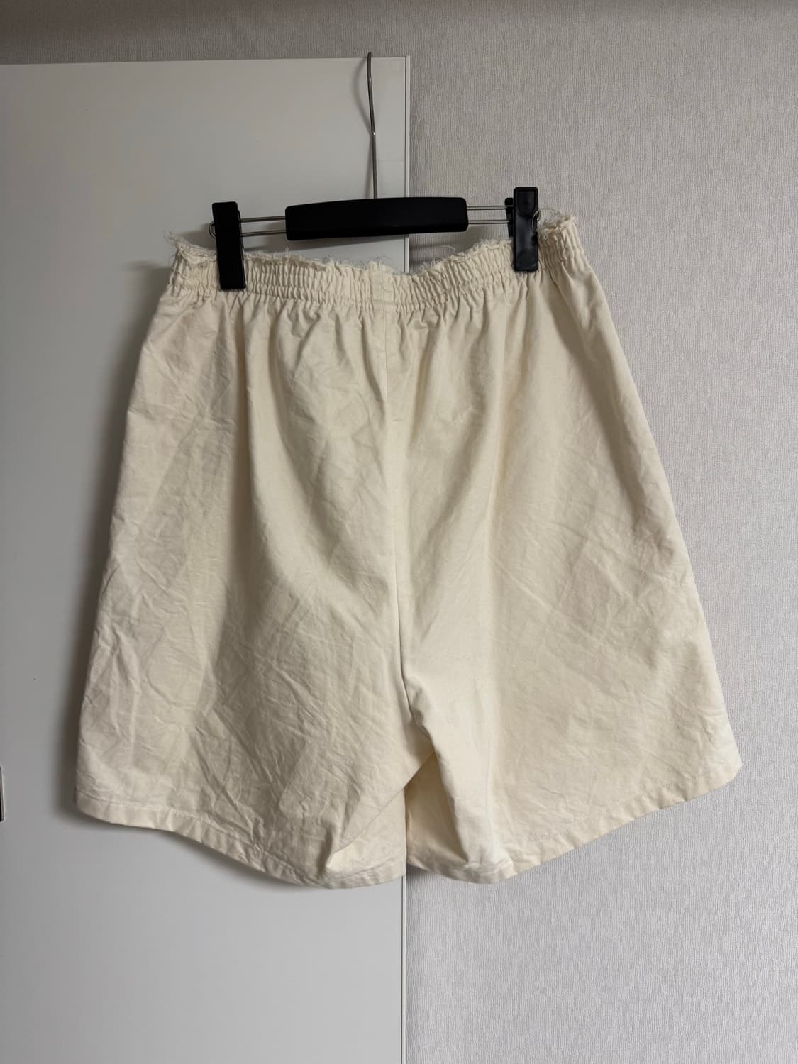 Camiel Fortgens Knee Shorts Off White 상품이미지5