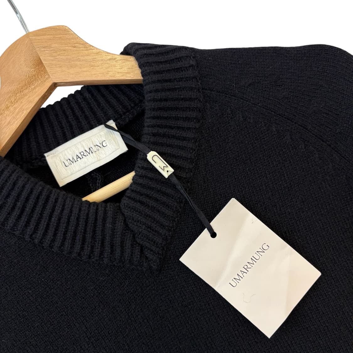 우마뭉 Pure saxon vneck pullover  상품이미지3