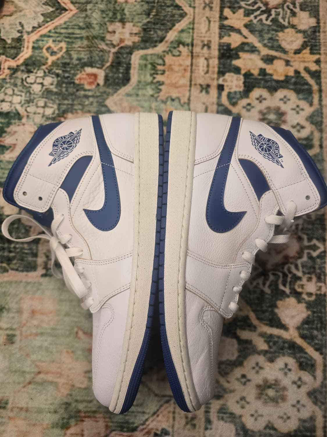 에어 조던 1 레트로 하이 OG UNC 토 (Air Jordan 1 리얼 상품이미지2