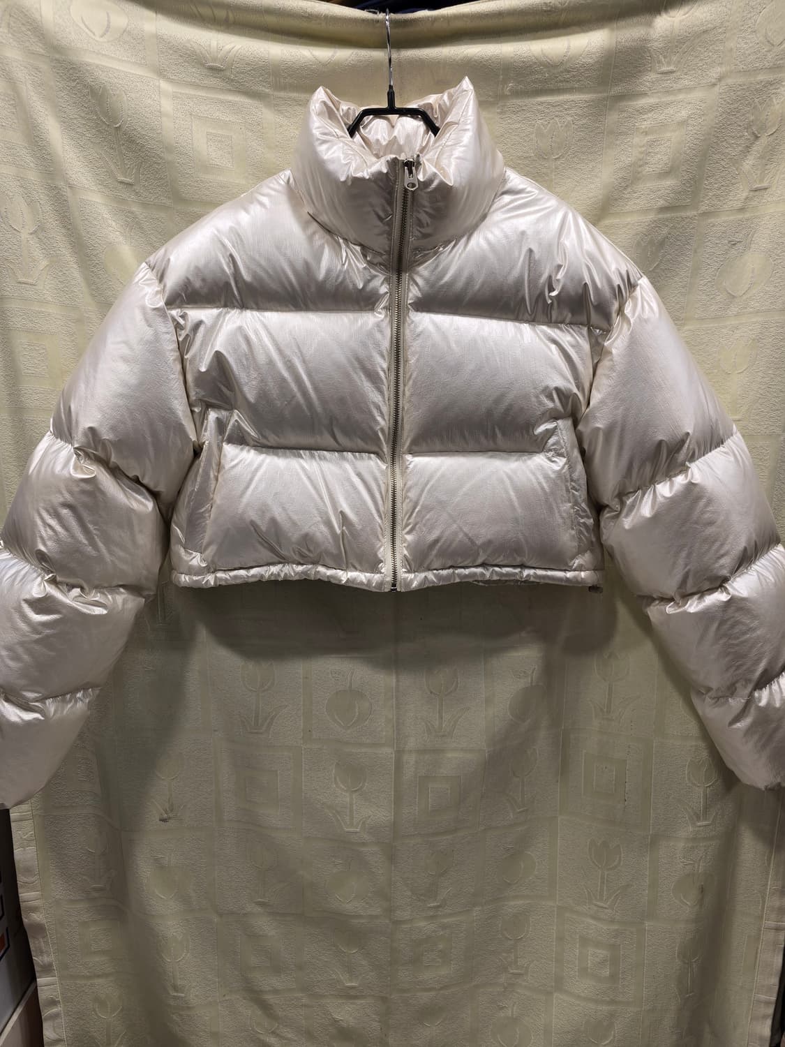 거의새거) Three color 크롭 패딩 덕다운 아이보리 프리사이즈 상품이미지1