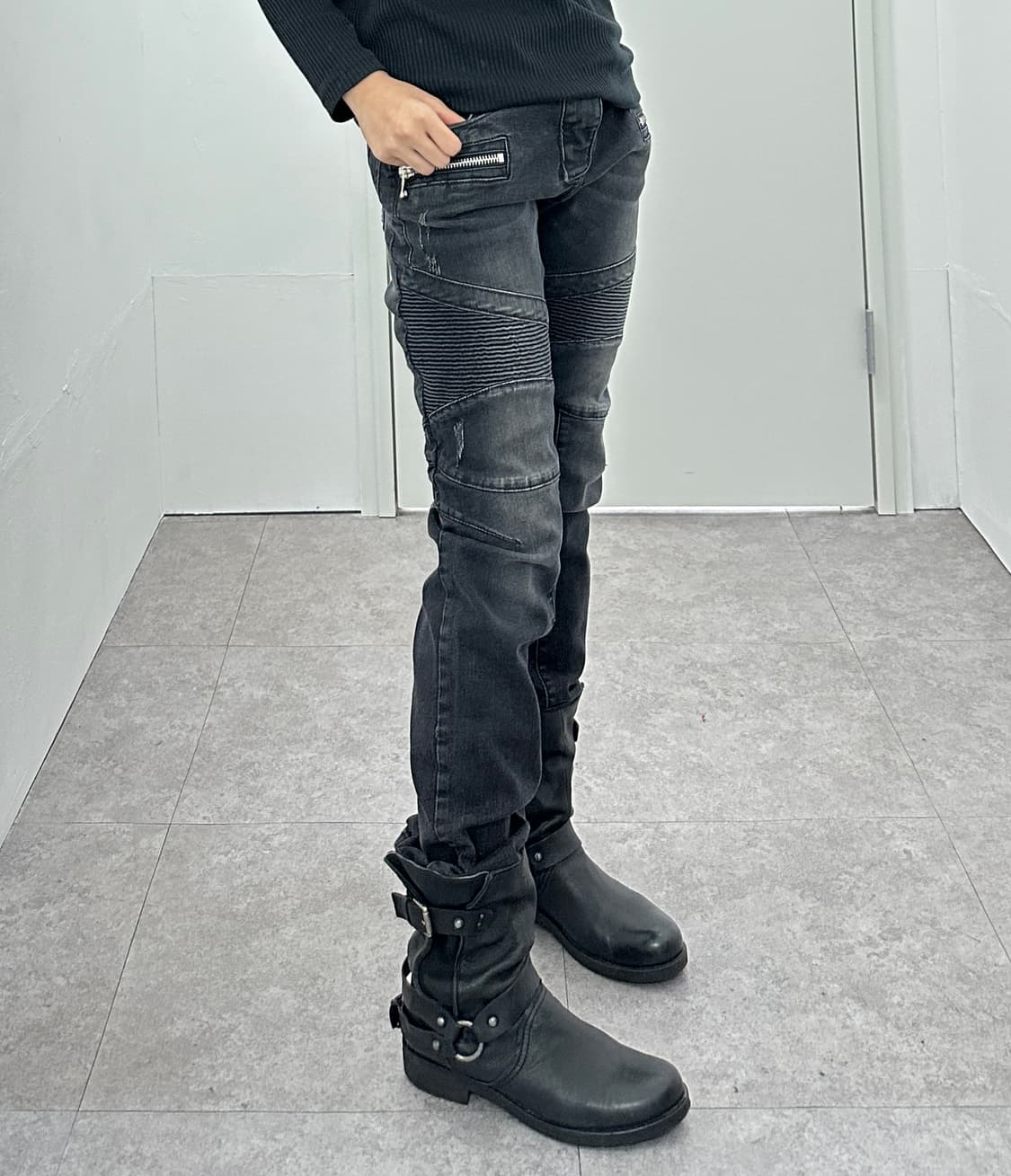 Geox Italy buckle detail bondage boots 상품이미지9