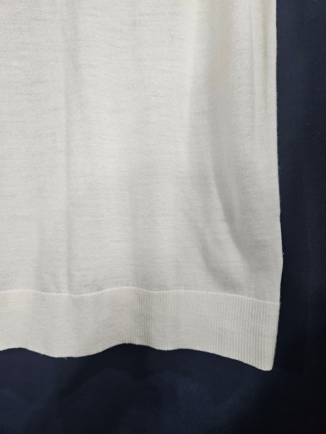 나이키 자수 화이트컬러 남성 100 울 양모 혼방 니트  상품이미지6