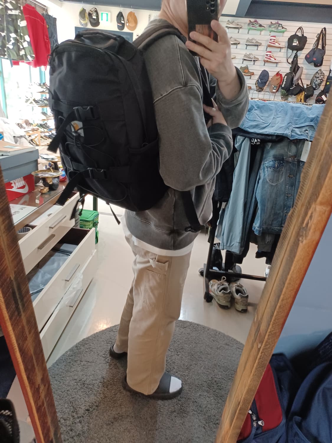 칼하트 킥플립 백팩  상품이미지6