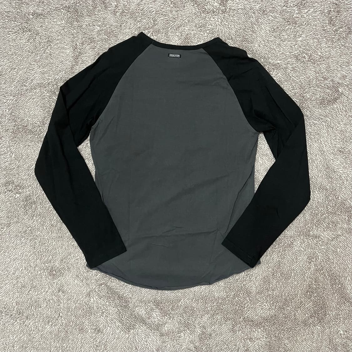 스컬프터 나그랑 긴팔 티셔츠 상품이미지2